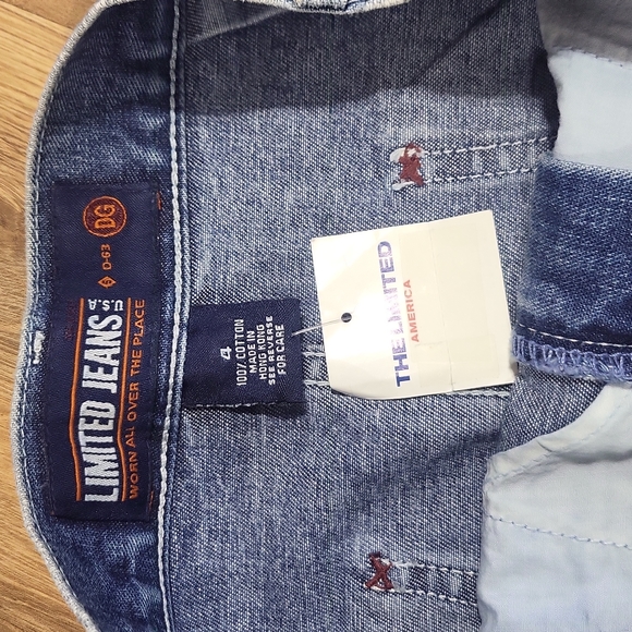 LIMITED JEANS USA DG (D&G) Mini Jean Skirt with Carpenter Loop - Picture 2 of 16